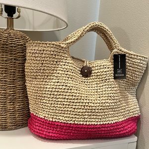 NWT Natural woven bag or purse